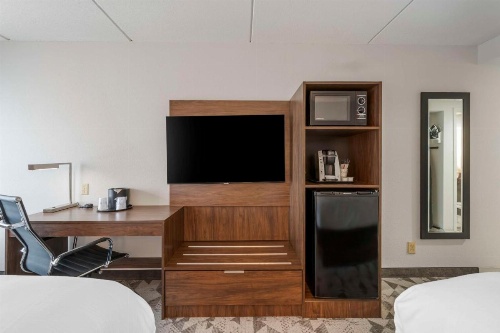 Best Western Plus Harrisonburg image 10