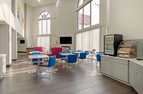 Best Western Plus Harrisonburg image 26